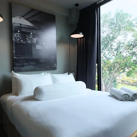 Rucksack Inn Premium Melaka Exterior photo